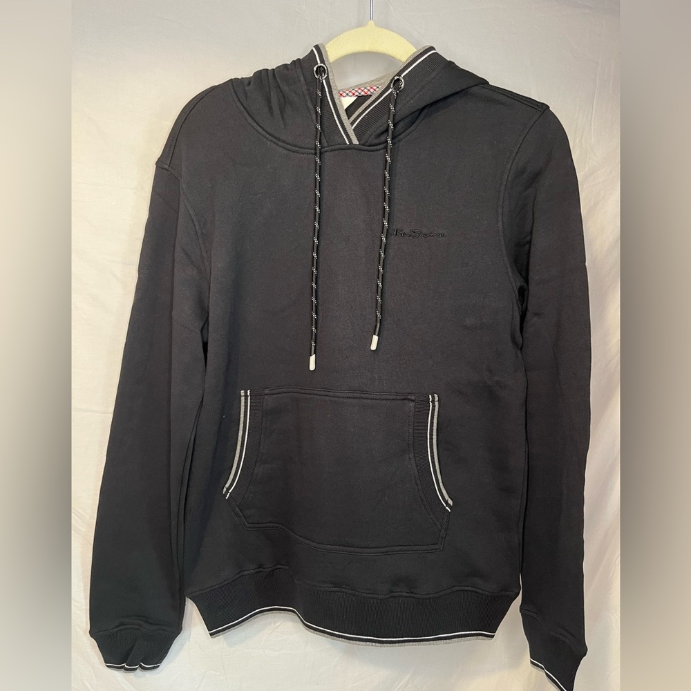 Ben Sherman Black Sweatshirt Size Small